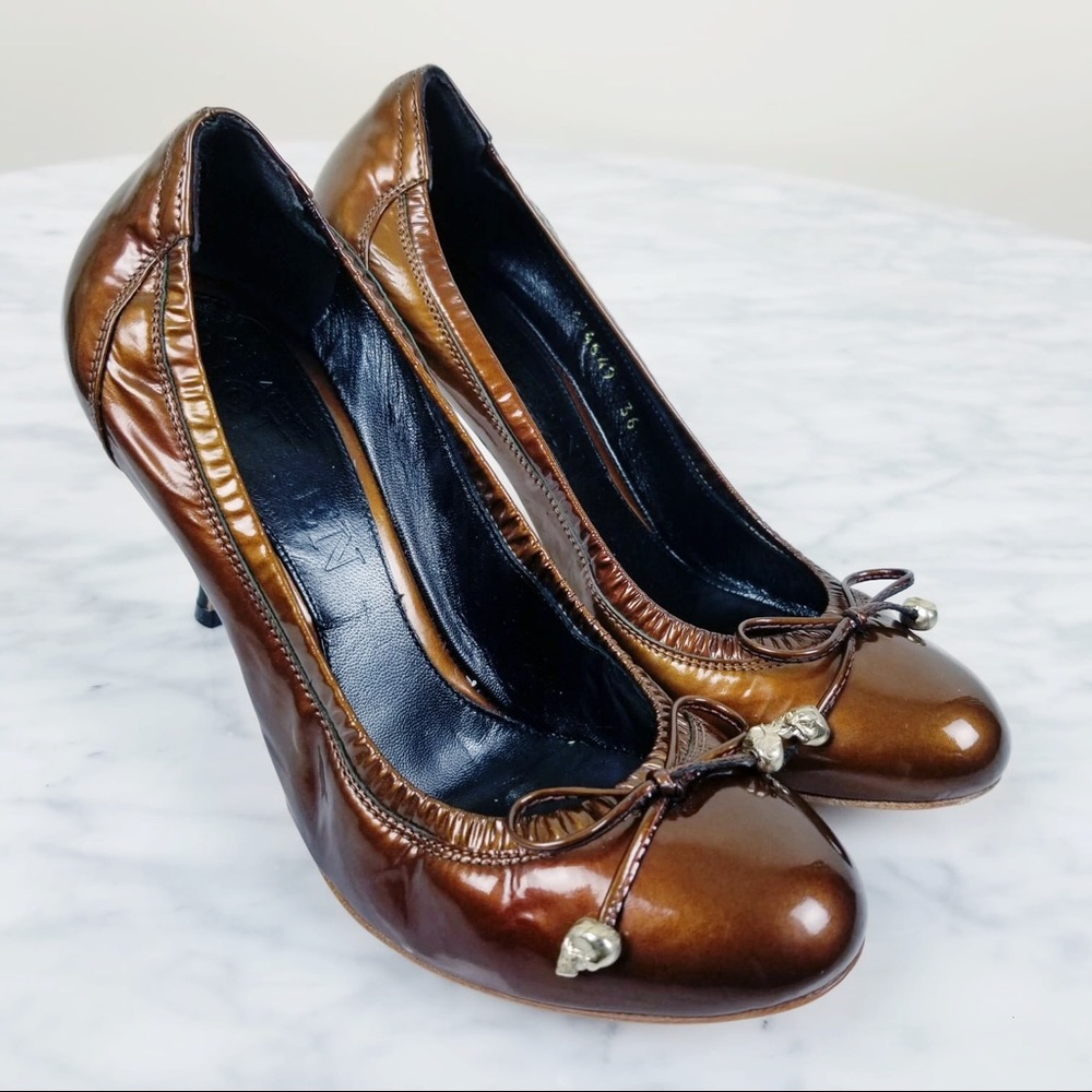 Alexander McQueen Brown Patent Leather Bow Heels